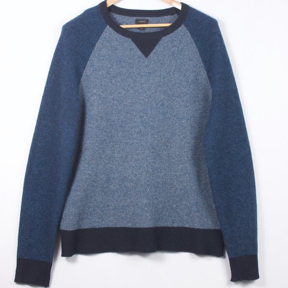 J. Crew Men's Crewneck Sweater L Blue 100% Lambswool Raglan Sleeve - Picture 2 of 6